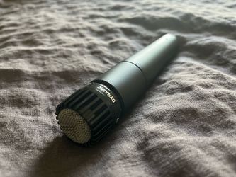 Shure SM57