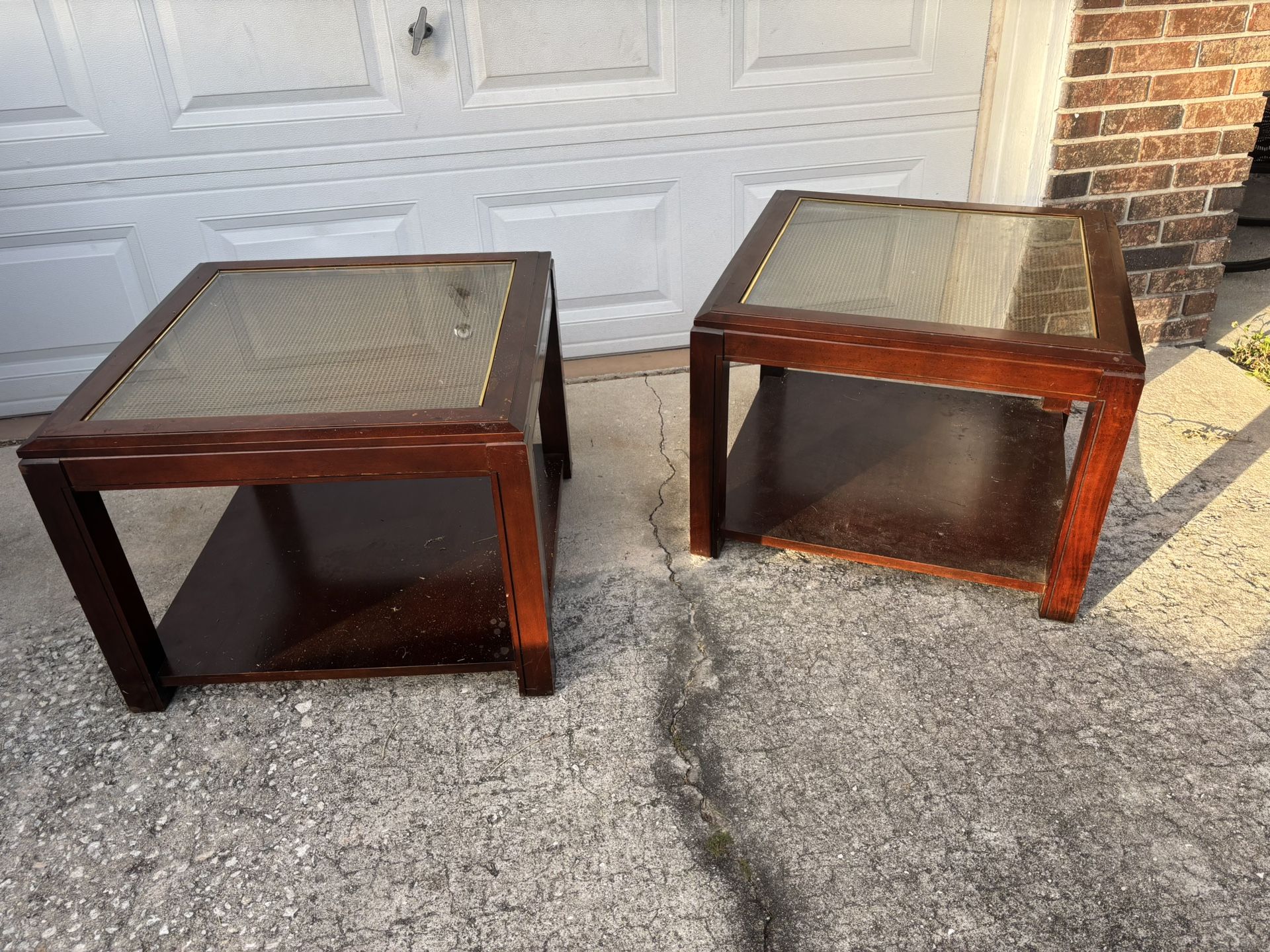 2 Coffee Tables