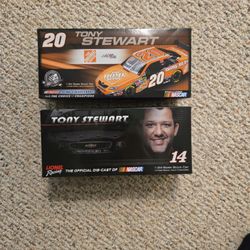 (2)1/24 Tony Stewart Nascar Diecast Cars 
