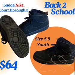  NIKE Court Borough 2 (Suede) Sneakers Size 5.5Youth