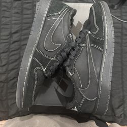 Jordan 1 Travis Scott