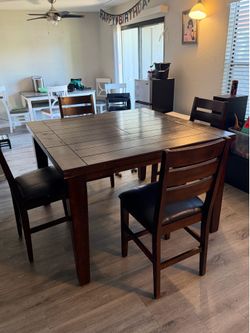 Dinner table set