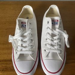 CONVERSE CHUCK TAYLOR ALL STAR 7.5 Mens 9.5 Womens