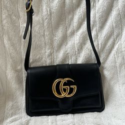 Gucci Black Arli Leather Shoulder Bag