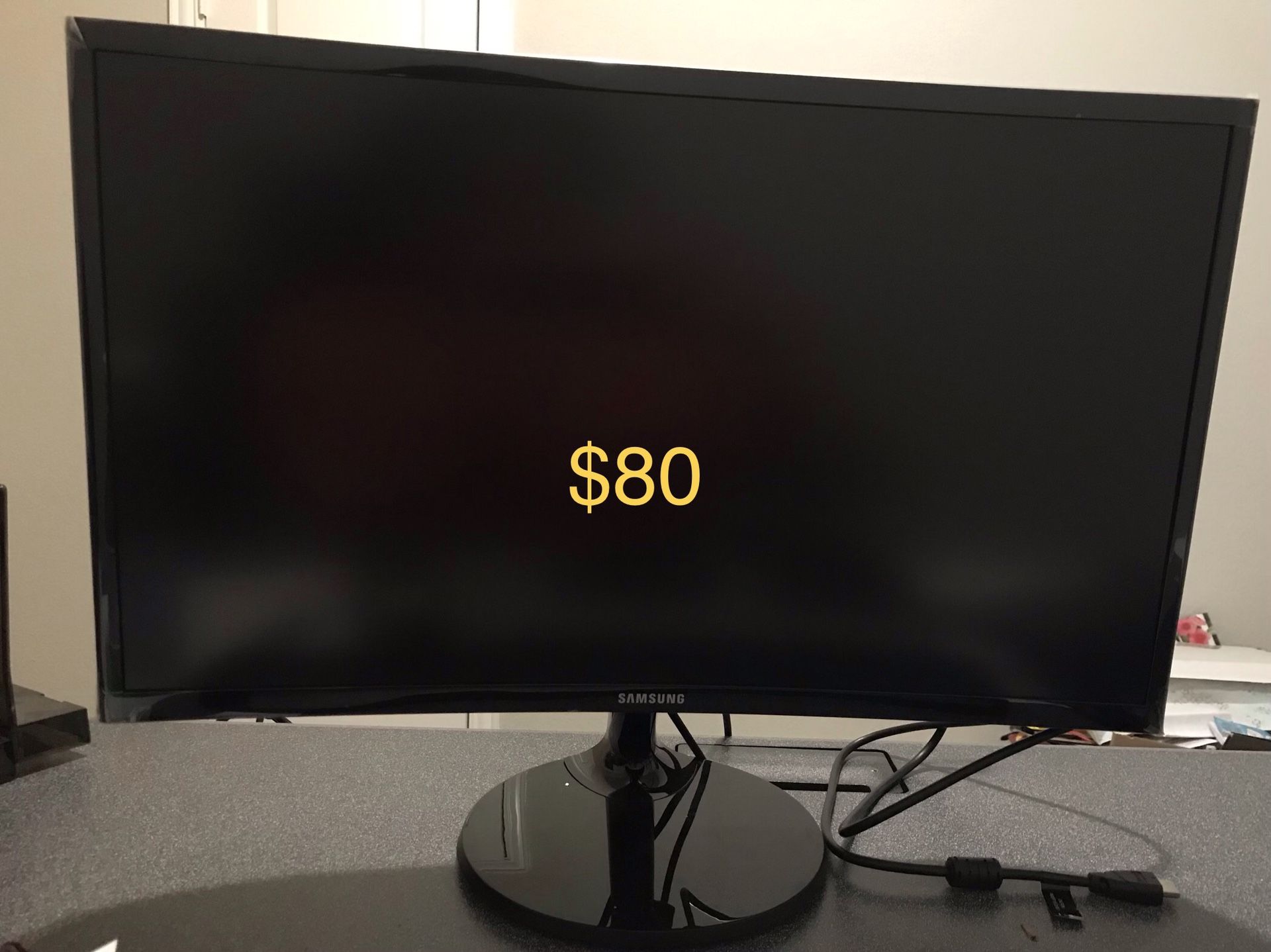 Samsung - 390 Series 24" LED Curved FHD FreeSync Monitor - High glossy black