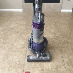 Dyson DC 25 (Animal) Vacuum for Sale in North Las Vegas, NV - OfferUp Dyson DC 25 (Animal) Vacuum for Sale in North Las Vegas, NV - OfferUp