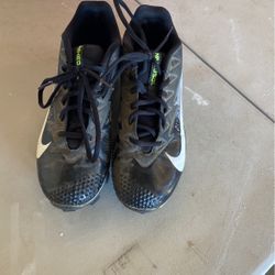 Boy Softball Cleats