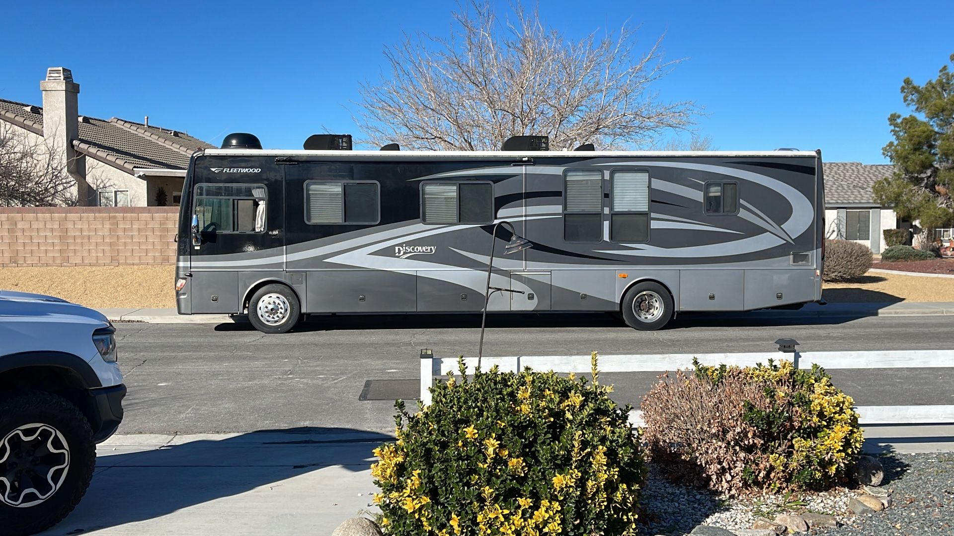 Fleetwood 40 Foot discovery Motorhome