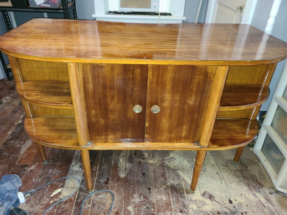 1940s Drexel Heritage Desk