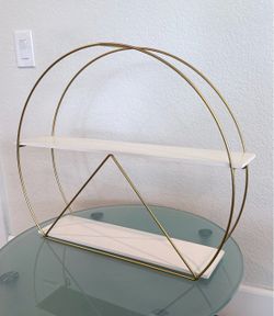 Kate & Laurel All Things Shelf Decor (white & matte gold)