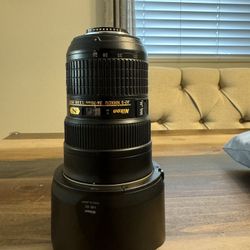 Nikon 24-70 2.8 Lens 