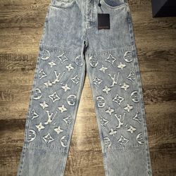 Louis Vuitton Pants