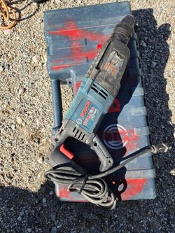 Bosch Bulldog Xtreme Rotary Hammer Drill