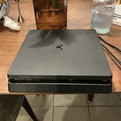 Playstation 4 And Thrust Master