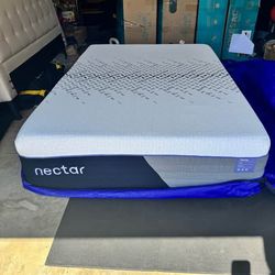 Nectar Luxe Hybrid, Full Mattress
