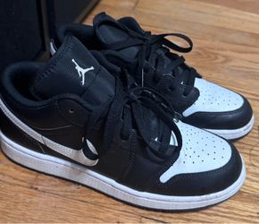 Youth Jordan low