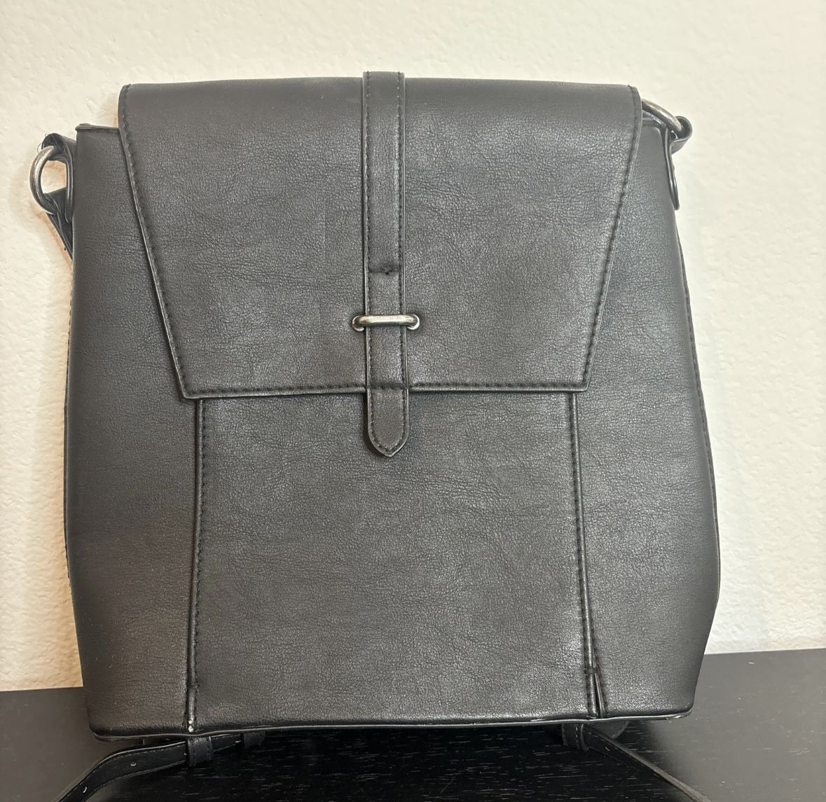 Black Purse Bag Backpack Universal Threads Good Co. With Handle Adjustable Straps