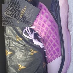 Kobe 3 ( Pink Quartz )