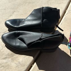 Women’s Boots Size 71/2