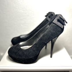 BLACK HIGH HEELS GOOD CONDITION