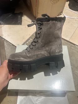 Marc fisher Happier Lace up Lug Sole Bootie size women 7.5 Grey Suede