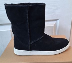 Classic sneaker Uggs