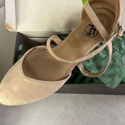 Women’s Flats 