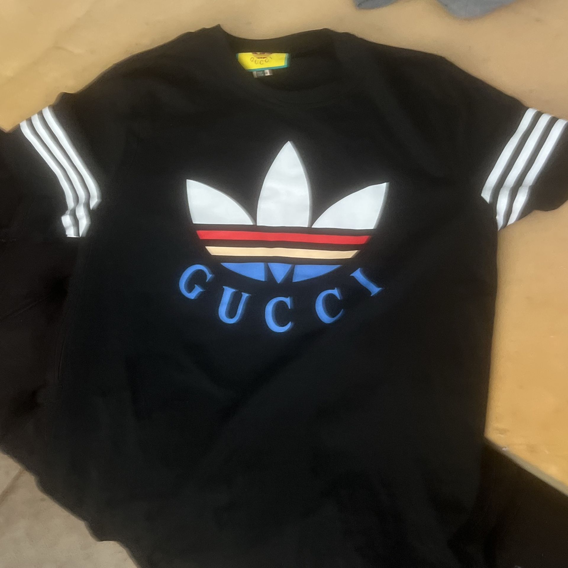 Gucci shirt