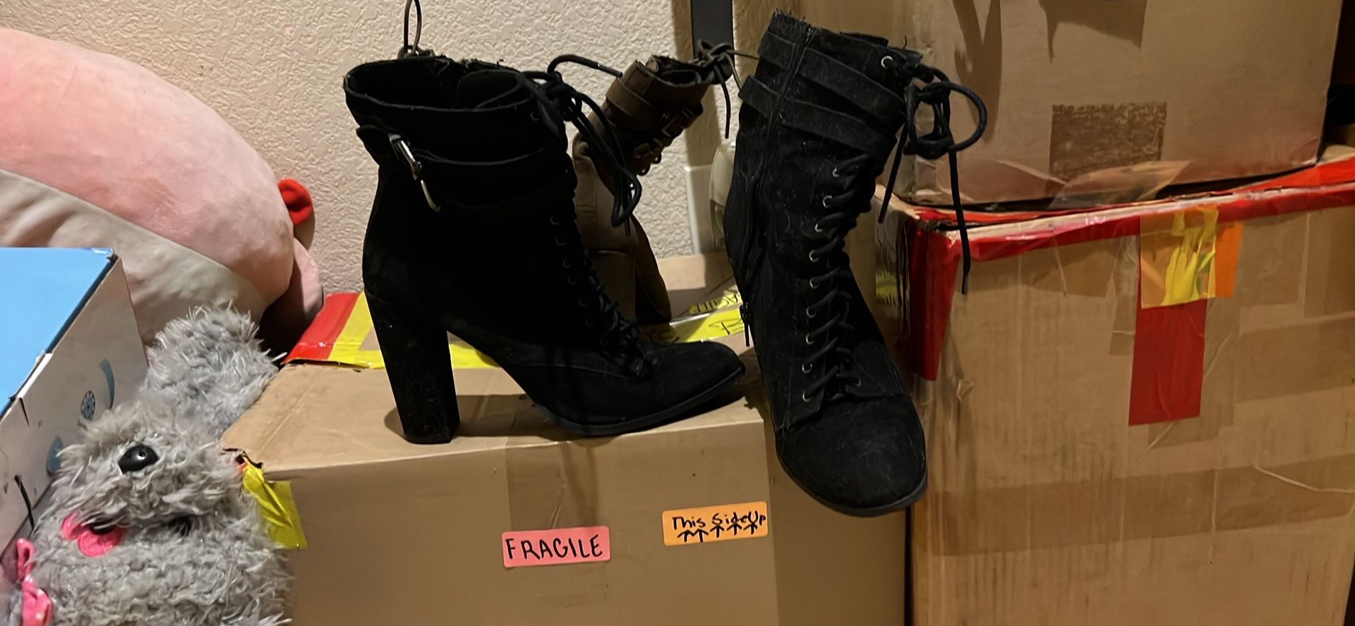 Black Heeled Boots Size 9