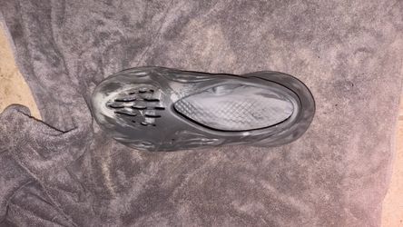 Grey Yeezy foam runners size 10