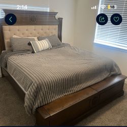 Selling A Beautiful Used Bedroom Set! It’s A Bit Beat Up But Definitely Worth The Price!