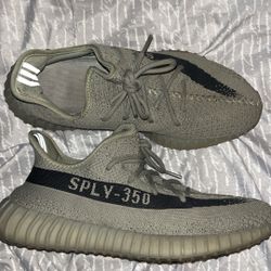 Yeezy 350 V2 Granite 