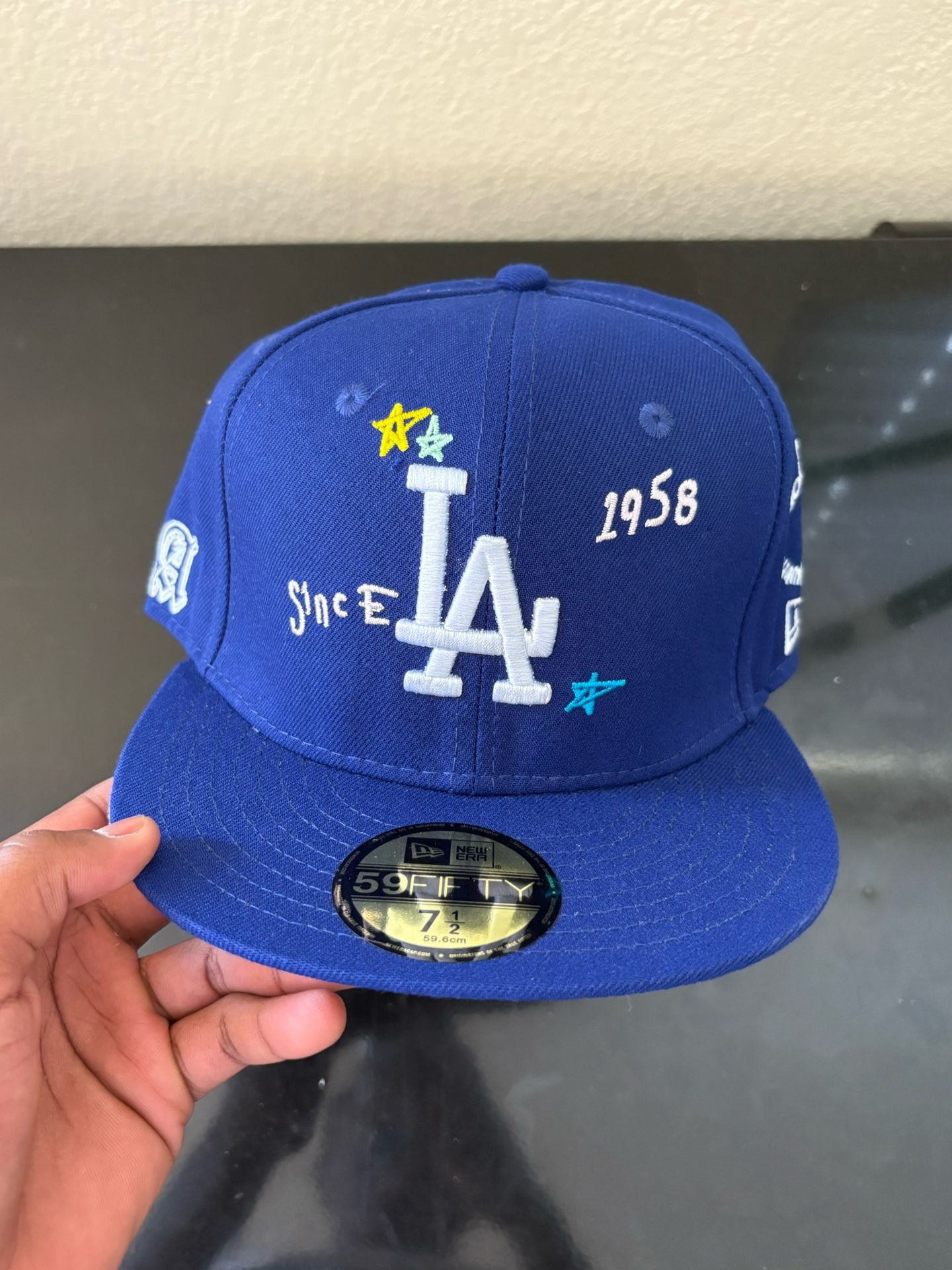New Era LA Dodgers Fitted Hat Blue With Graffiti