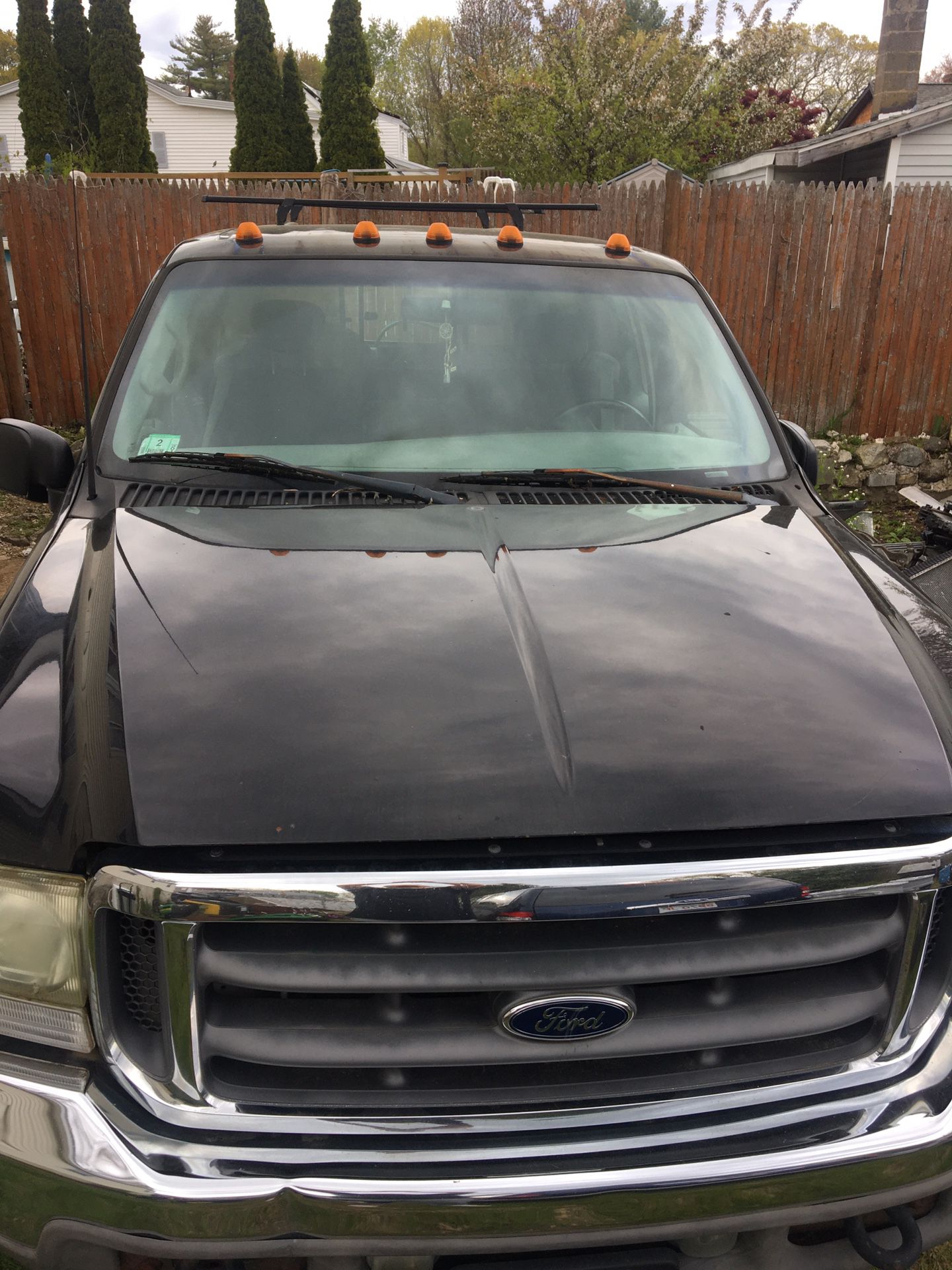 01 Ford F250 Black Hood Used Great Condition 