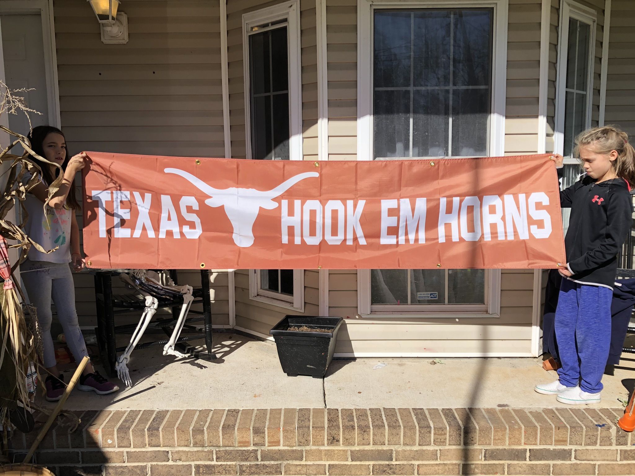 Texas Longhorns 8x2 Ft Banner