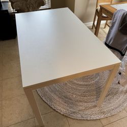 IKEA Kitchen Table While 