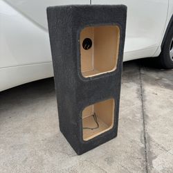 Subwoofer Box For 2 - 10 Inch Kicker L7T 