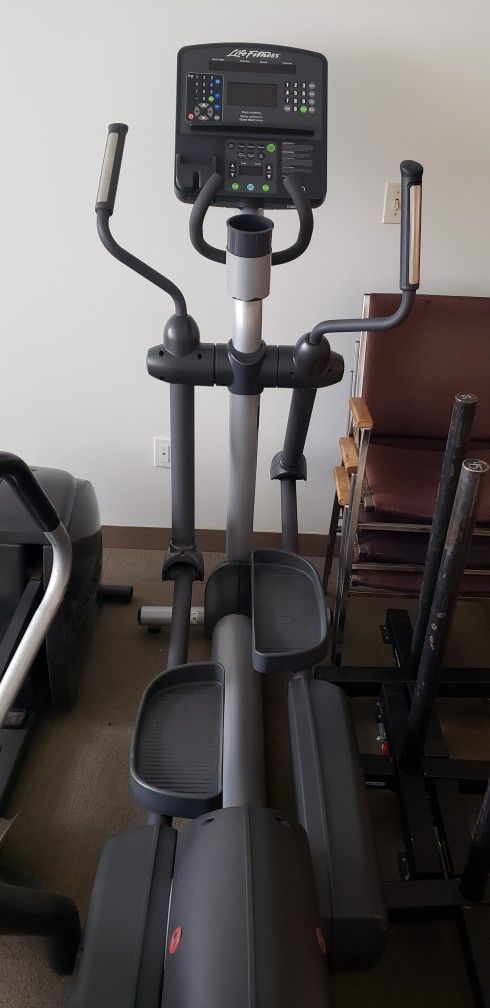Life Fitness Elliptical