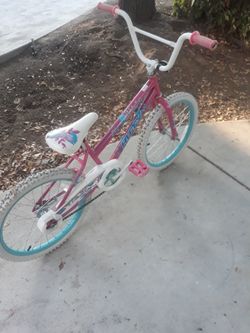 Pick Clovis Armstrong And Nees