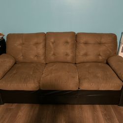 Sofa & Loveseat Set – Clean & Comfortable