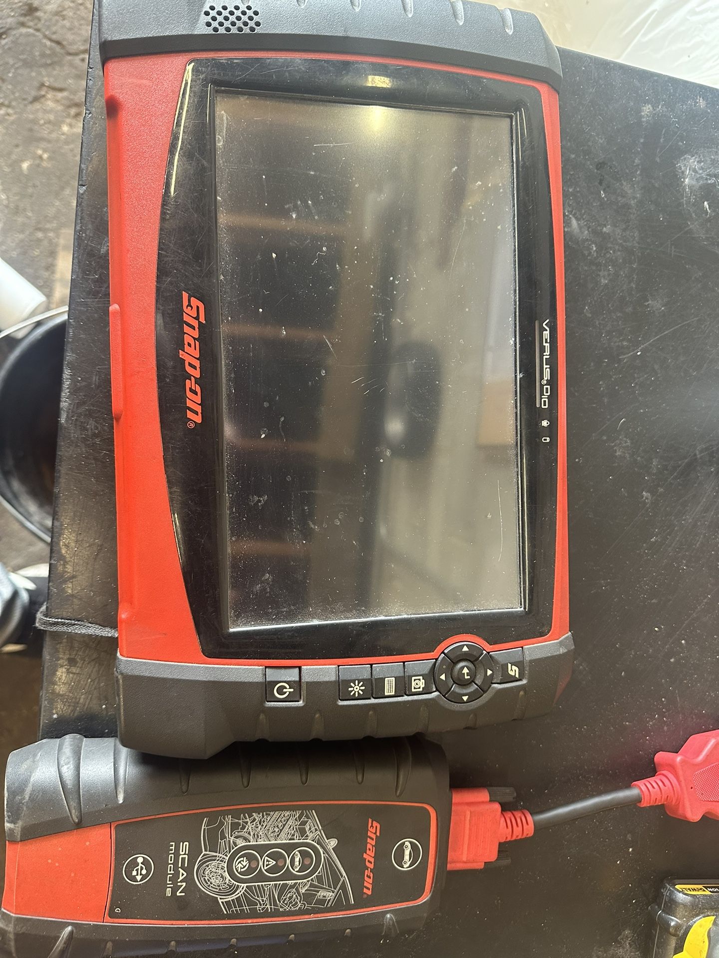 Snap On Verus D10 Scanner for Sale in Chicago, IL OfferUp