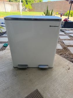 Songmics Double Compartment Stainless Steel Trash Can