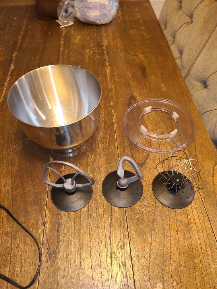 Ginny's Baking Mixer