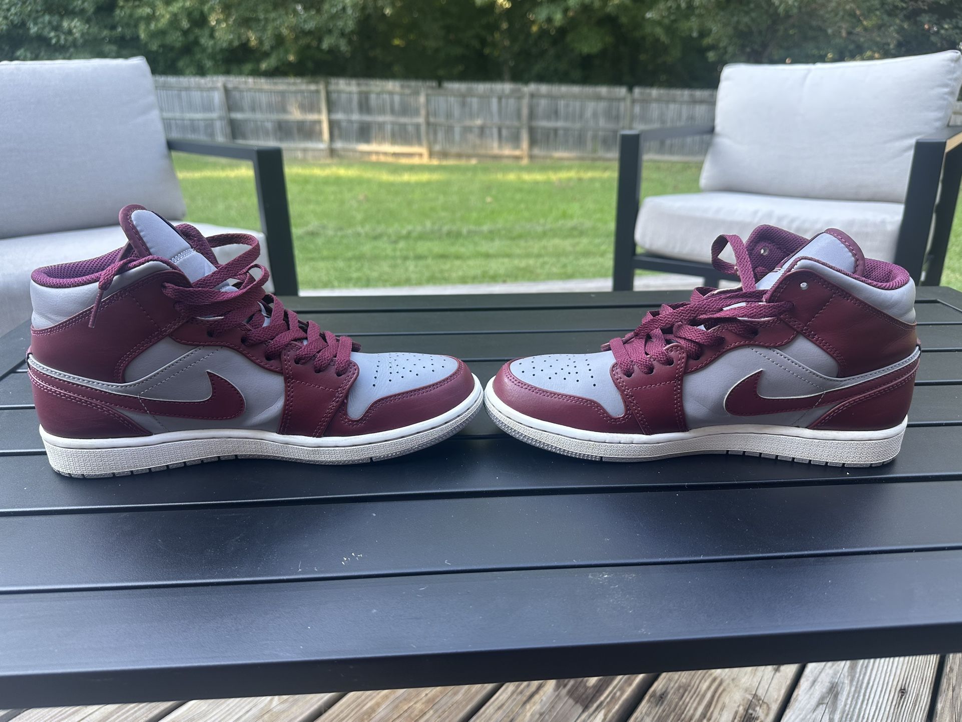 air jordan 1 cherrywood red (size 8 men)