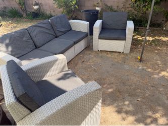 Outdoor furniture set