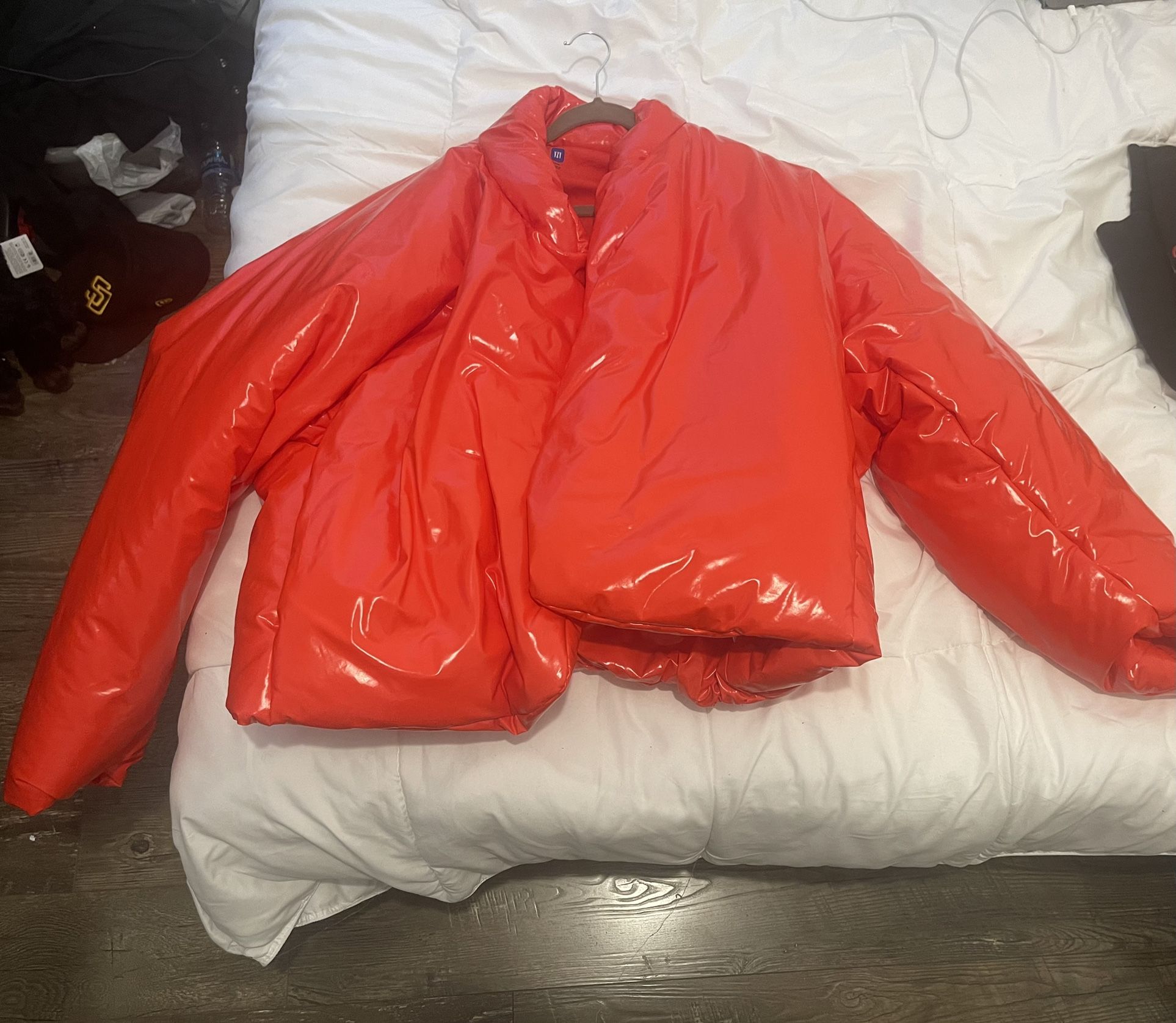 gap red puffer