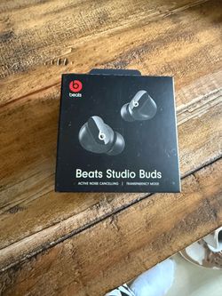 Beats Studio ear buds