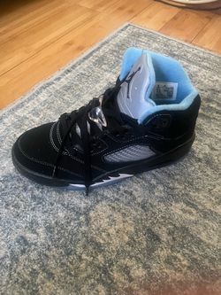 Jordan 5 black/unc