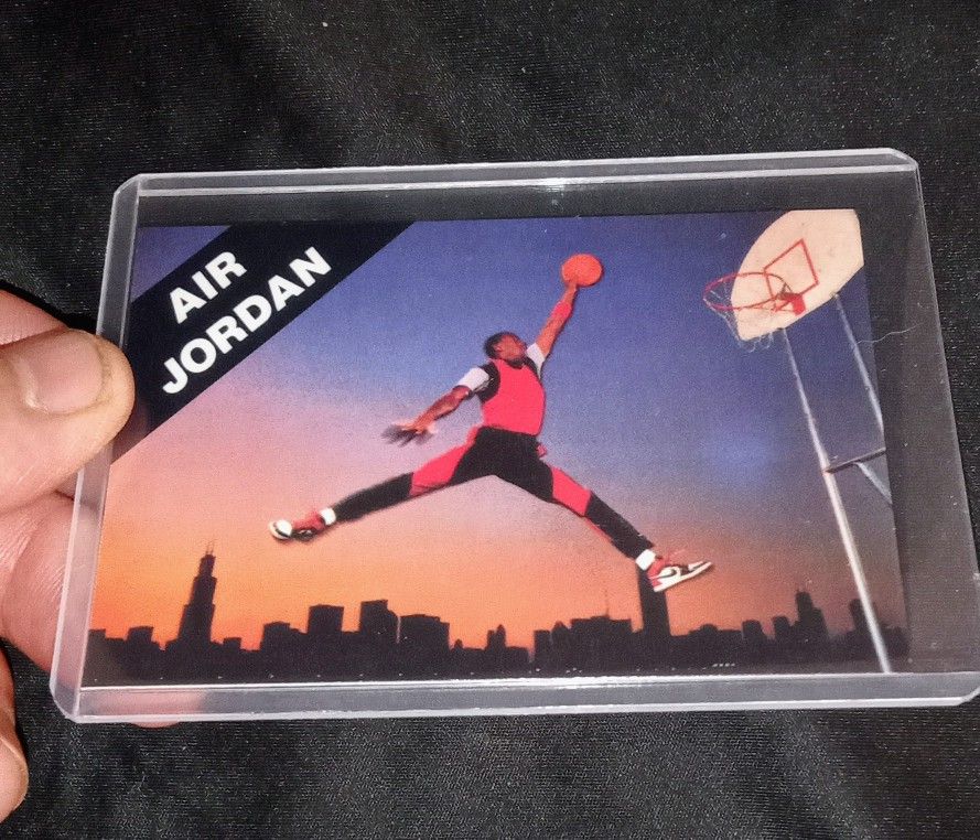 rare air basketball cards Amazon.com: James Worthy Michael Jordan basketball card (Chicago Bulls MJ  23) 1994 Upper Deck Rare Air #17 : Toys & Games main image 0
