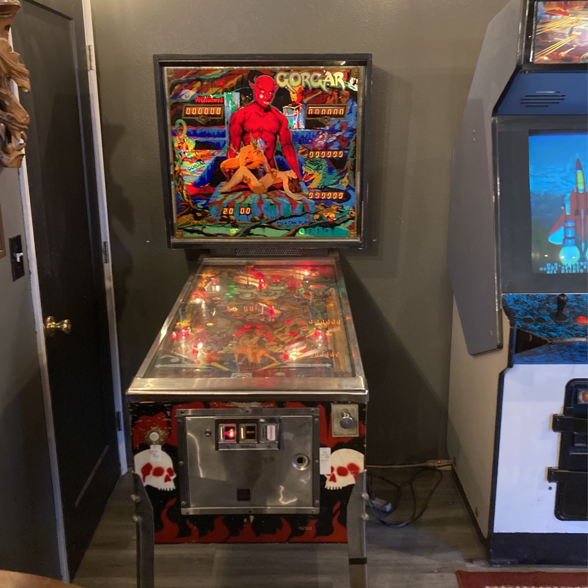 Gorgon Pinball Machine